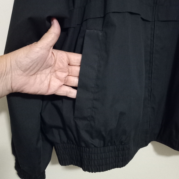 Carrabbas Italian Grill XL Mens Cotton Zip Front Employee Windbreaker in Black - Picture 8 of 10